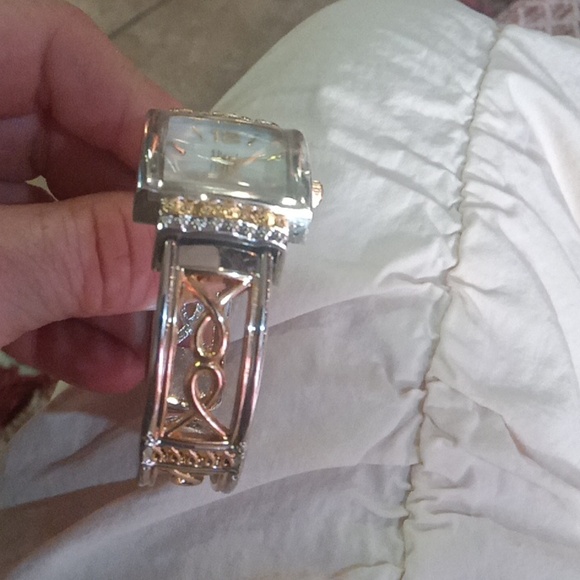 Vivian Cuff/Bangle Watch - Picture 3 of 4